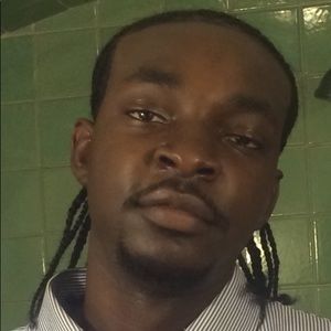 Meet your Posher, Deandre